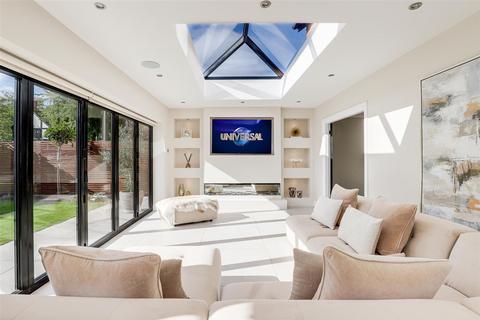 undefined, Heathervale, Nottingham NG2