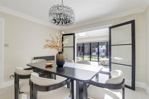 undefined, Heathervale, Nottingham NG2