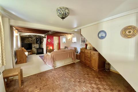 3 bedroom detached house for sale, Winslow Road, Nash, Milton Keynes