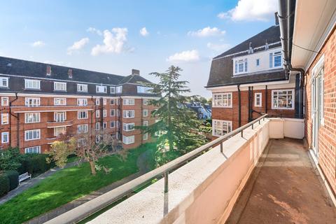 1 bedroom flat for sale, Watchfield Court, Sutton Court Road, Chiswick, London, W4