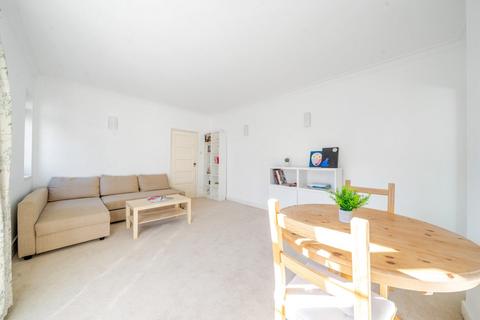 1 bedroom flat for sale, Watchfield Court, Sutton Court Road, Chiswick, London, W4