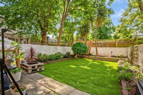 2 bedroom flat to rent, Gwendwr Road, London, W14