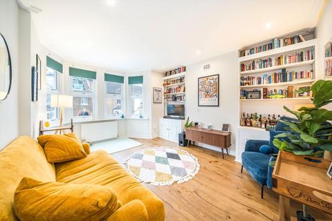3 bedroom flat for sale, Stillness Road, London SE23