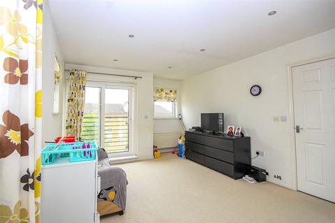 2 bedroom flat to rent, St. Josephs Green, Welwyn Garden City, AL7