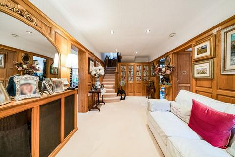 undefined, Woodcote Park Avenue, Purley, CR8