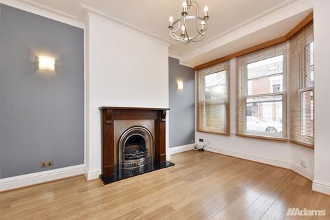 3 bedroom terraced house for sale, Warburton Street WA4