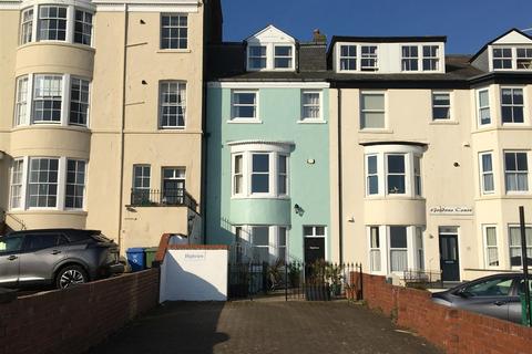 undefined, Queens Parade, Scarborough, YO12 7HT