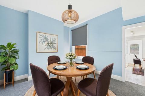 3 bedroom end of terrace house for sale, Summergangs Road, Hull, HU8 8JX