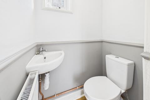 3 bedroom end of terrace house for sale, Summergangs Road, Hull, HU8 8JX