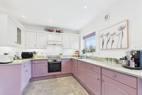 4 bedroom detached house for sale, Garton-On-The-Wolds, East Riding of Yorkshire YO25
