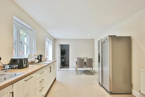 undefined, New Forest Way, Kingswood, Hull,  HU7 3FX