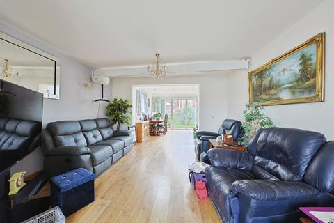 undefined, Westburn Avenue, New Holland, Barrow-Upon-Humber, Lincolnshire, DN19 7SA
