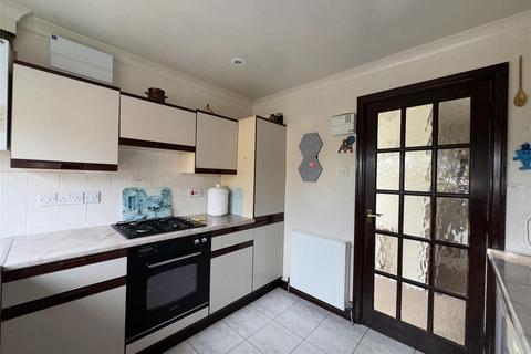 undefined, Lavender Court, Huddersfield HD4