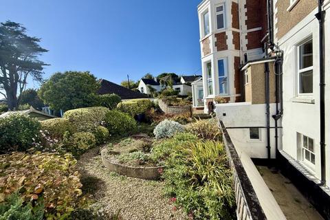 Flat 3, Highcliffe Court Highcliffe Close, Seaton, EX12 2QA