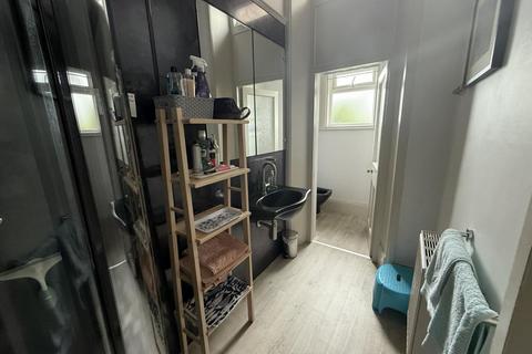 Flat 3, Highcliffe Court Highcliffe Close, Seaton, EX12 2QA