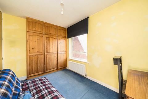 2 bedroom house for sale, Arundel Close, London SW11
