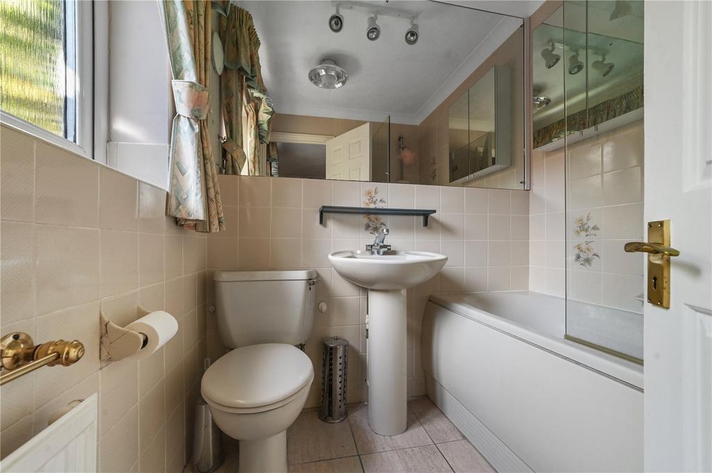 Ensuite