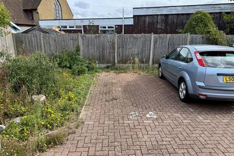 24 Rye Walk, Herne Bay, CT6 7XD