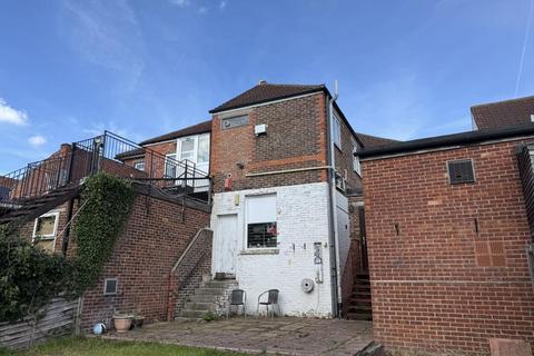 2 bedroom flat for sale, Flat 242A, Havant Road, Drayton, Portsmouth