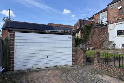2 bedroom flat for sale, Flat 242A, Havant Road, Drayton, Portsmouth
