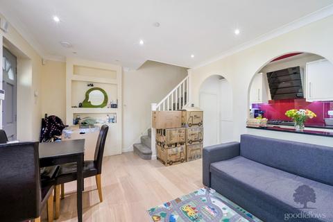 undefined, Morland Close, Surrey CR4