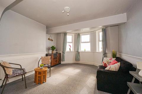 2 bedroom flat for sale, West Hill Road, St. Leonards-On-Sea
