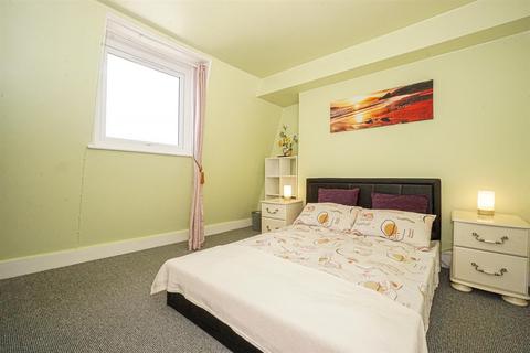 2 bedroom flat for sale, West Hill Road, St. Leonards-On-Sea