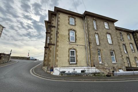 3 bedroom flat for sale, Basement Flat, 8 Alexandra Gardens, Ventnor, Isle Of Wight