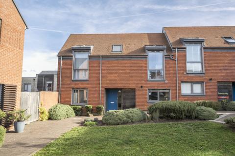 2 bedroom semi-detached house for sale, Roman Mews, Harlow CM17