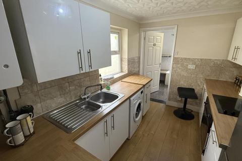 3 bedroom terraced house for sale, 96 Gillingham Road, Gillingham, Kent