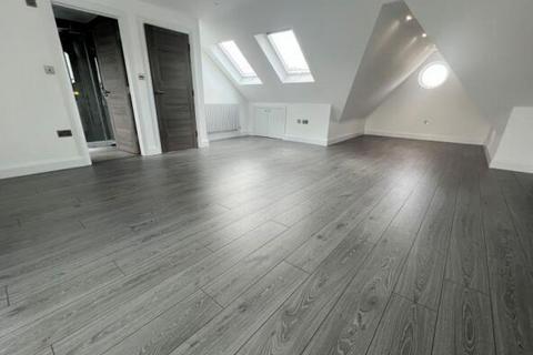 3 bedroom flat to rent, Hervey Close,  Finchley,  N3