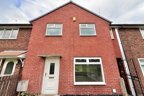 3 bedroom terraced house to rent, Grasmere Close, Castleford