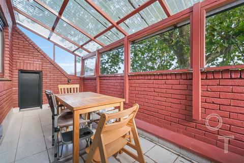 3 bedroom apartment for sale, Malden Crescent, Chalk Farm NW1