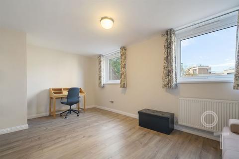3 bedroom apartment for sale, Malden Crescent, Chalk Farm NW1