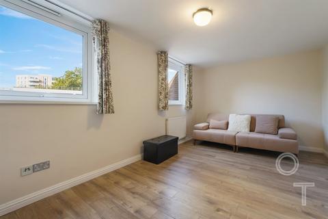 3 bedroom apartment for sale, Malden Crescent, Chalk Farm NW1