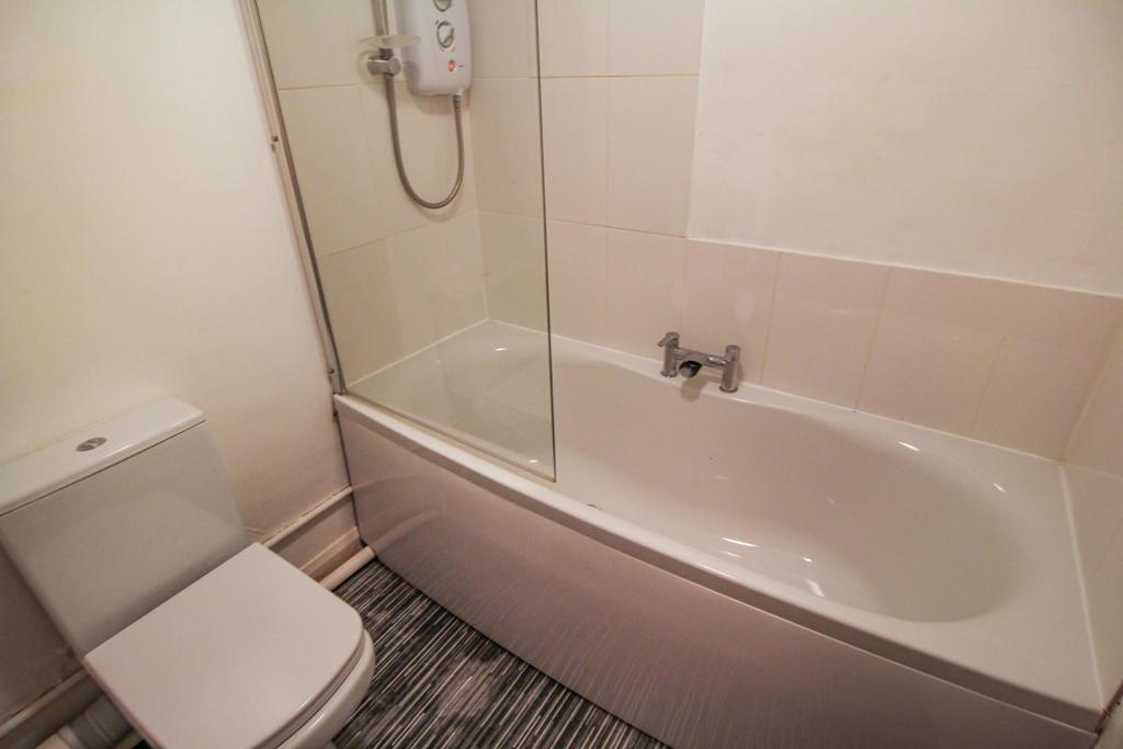 Bathroom / WC