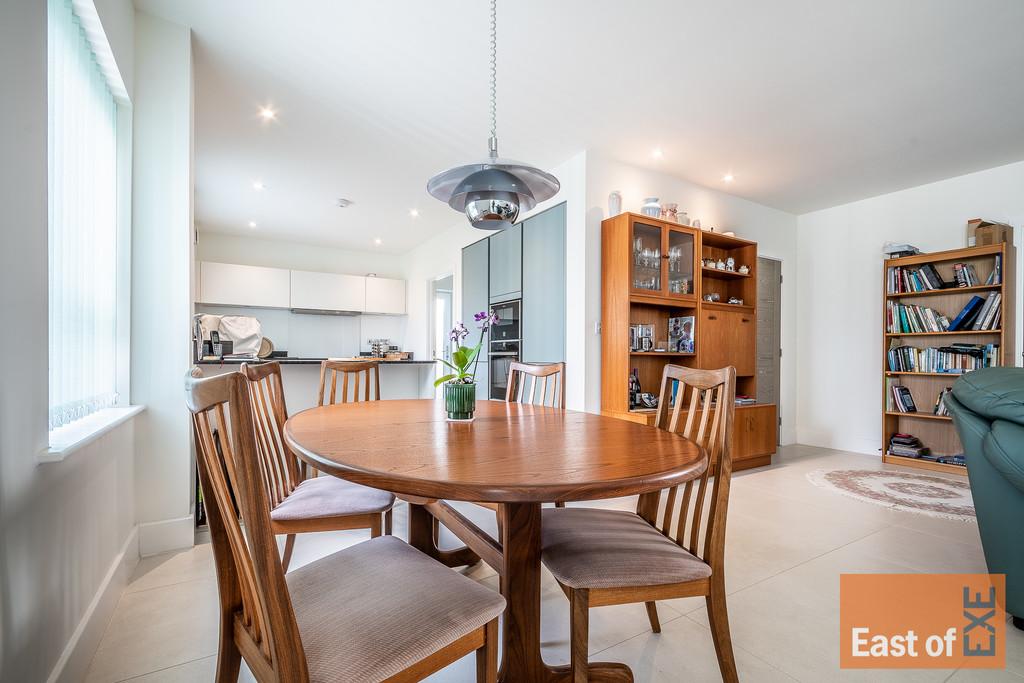 5 Catherines Close - Web-23