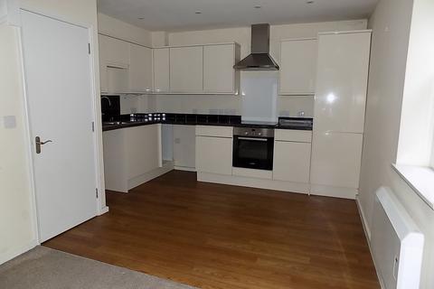 2 bedroom end of terrace house to rent, Minstrel Walk