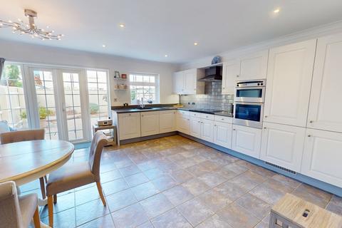 4 bedroom townhouse to rent, Sandford Park Place, Cheltenham