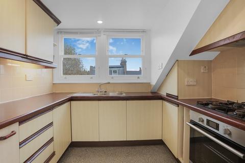 2 bedroom flat for sale, Brewster Gardens, North Kensington W10