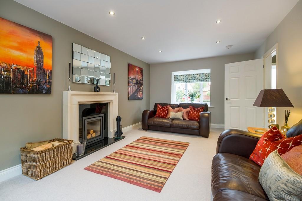 1440px-4 Shrubbery Close-17