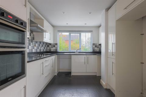 undefined, Lockwood Road, Kingsley Holt