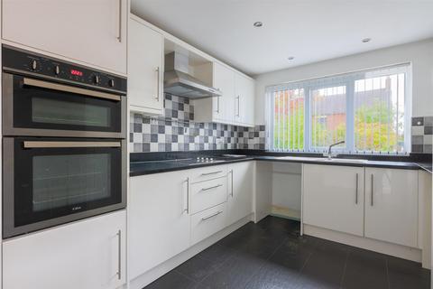 undefined, Lockwood Road, Kingsley Holt