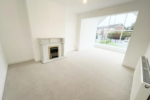 3 bedroom semi-detached house for sale, Smalewell Drive, Pudsey