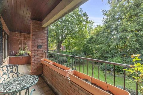 2 bedroom apartment for sale, Snells Wood Court , Little Chalfont