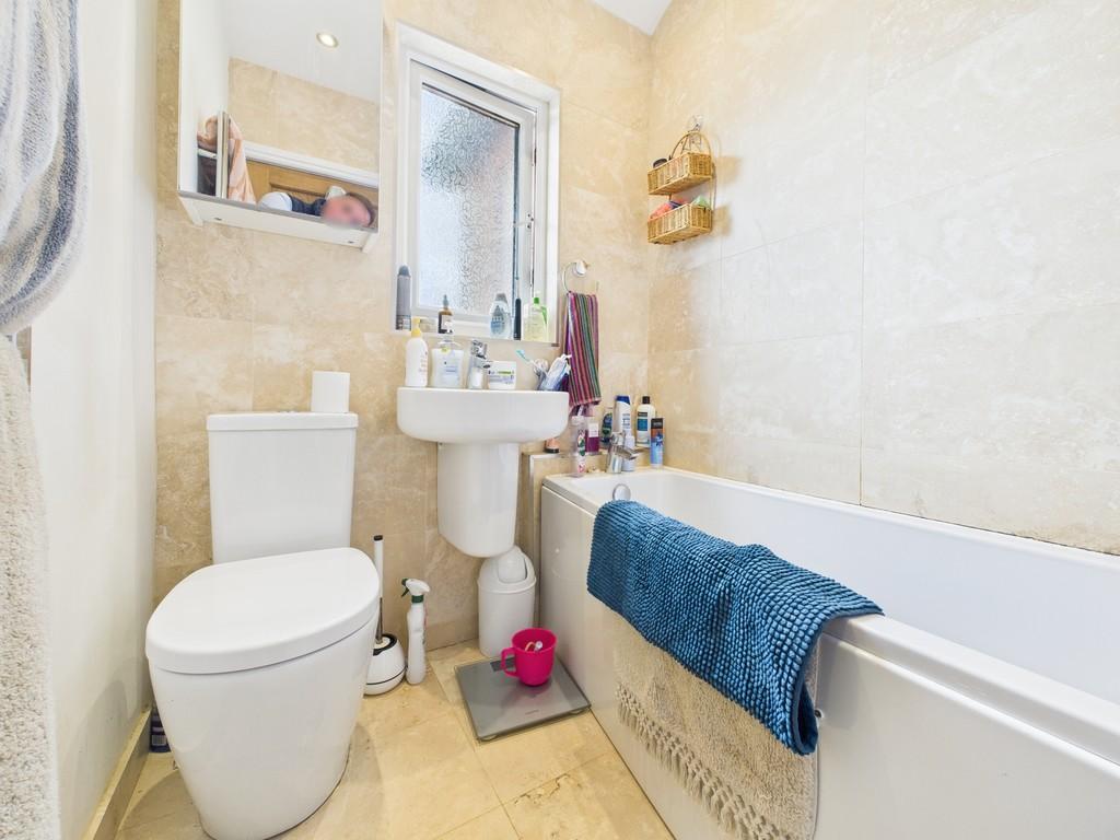 Cam02854 g0 pr0460 still011