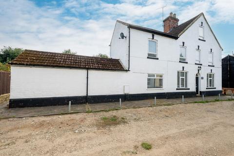 undefined, Fakenham