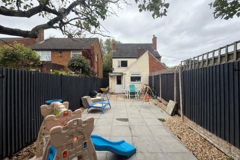 2 bedroom semi-detached house for sale, Albutts Road, Brownhills