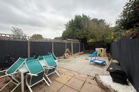 2 bedroom semi-detached house for sale, Albutts Road, Brownhills