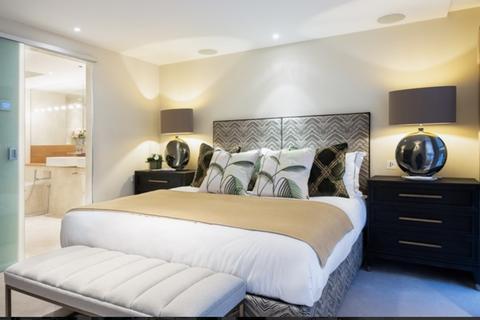 3 bedroom apartment to rent, Kensington, London